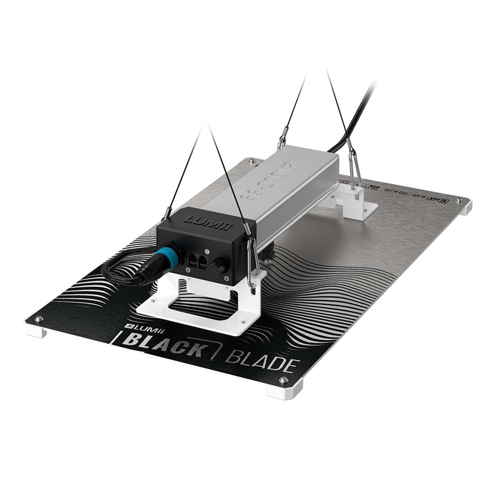 LUMii BLACK Blade 200w LED